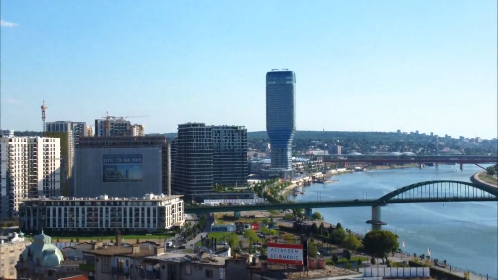 Panorama Beograda na vodi sa Kulom Beograd, Savom i mostovima